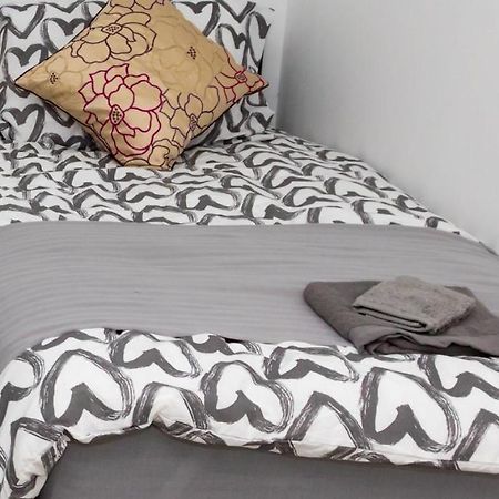 Comfortable Stay In Shirley, Solihull - Room 3 エクステリア 写真