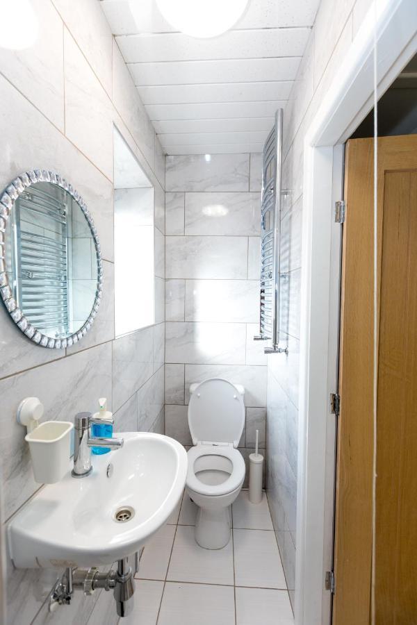 Comfortable Stay In Shirley, Solihull - Room 3 エクステリア 写真